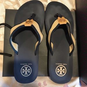 Tory Burch “frankie” sandals w box perfect shape